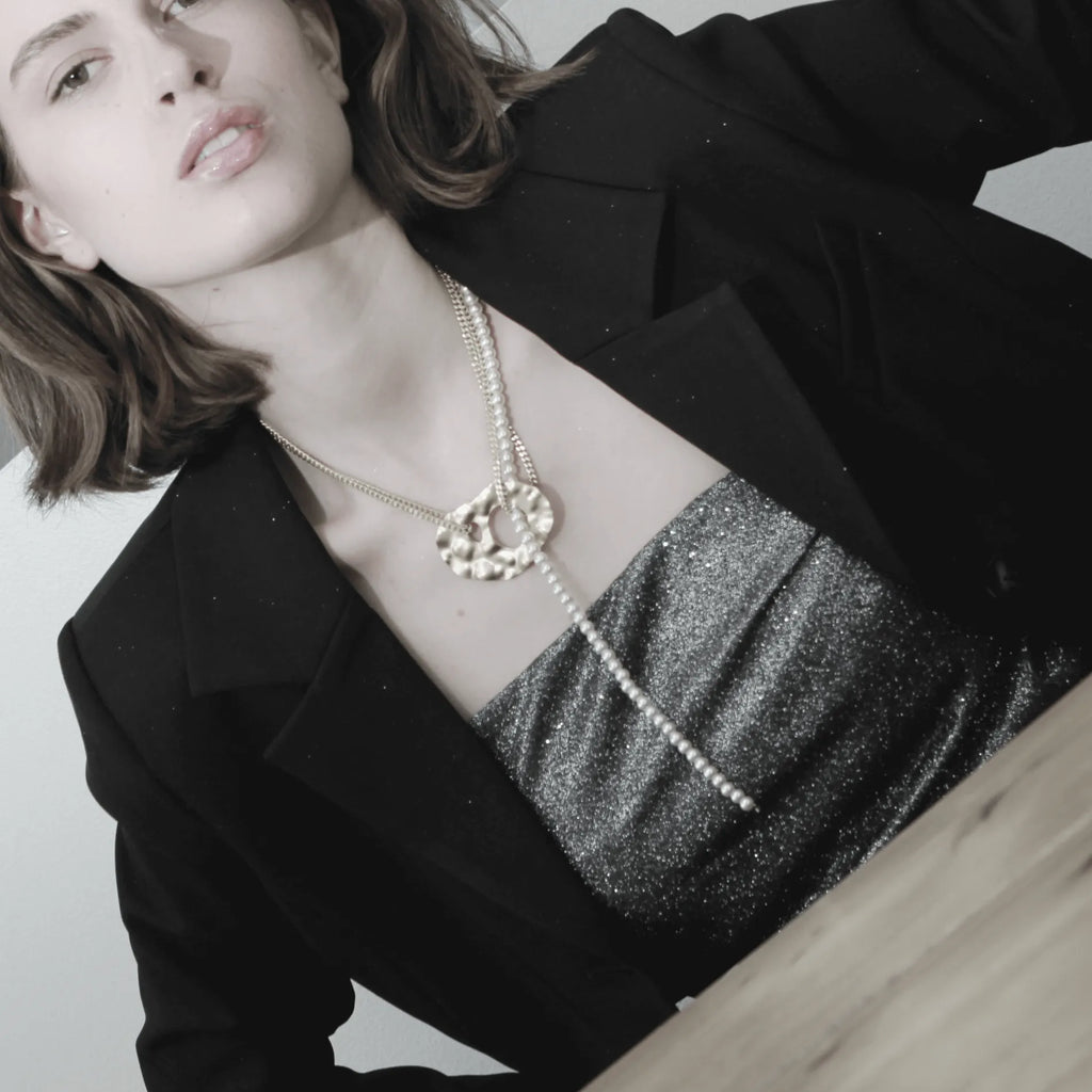 Audrey IN:STORE Short Statement Pearl Mix Necklace Gold Plating